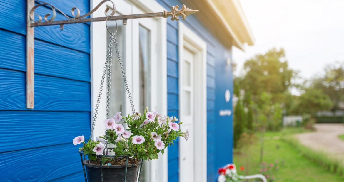 Exterior Paint Service